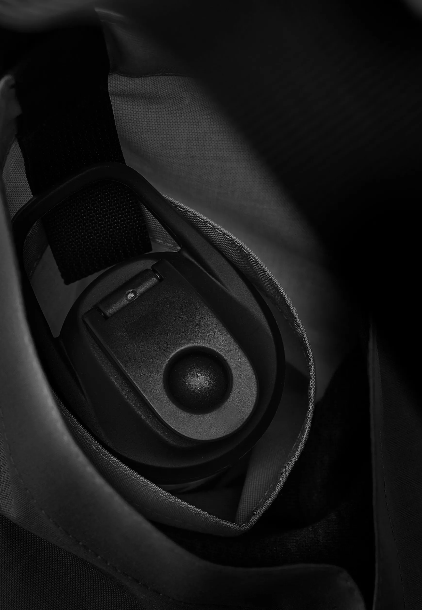 Bags & Luggage<BMW Lifestyle BMW Applied Tag Shoulder Bag black