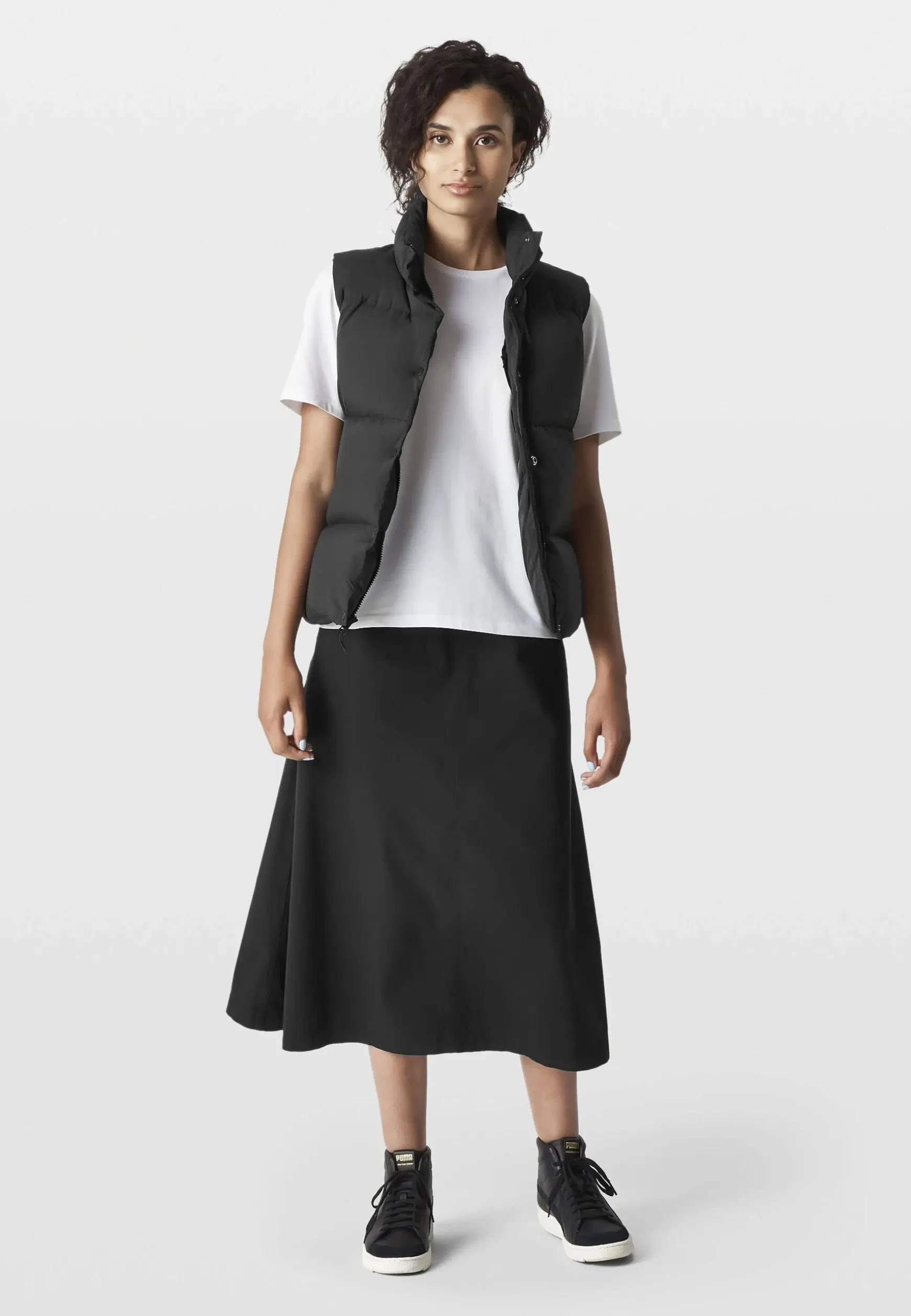 bmw_core_tag_insulation_gilet_2-1.webp Women<BMW Lifestyle BMW Core Tag Insulation Gilet black