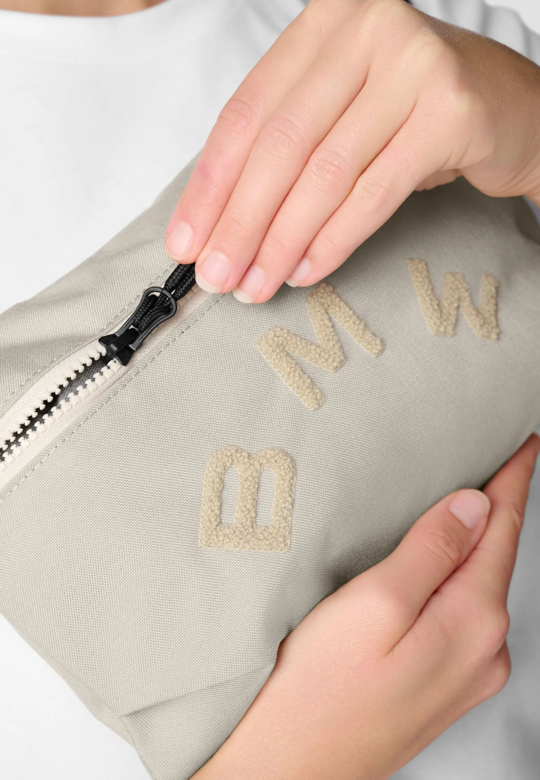 Bags & Luggage<BMW Lifestyle BMW cross body bag beige