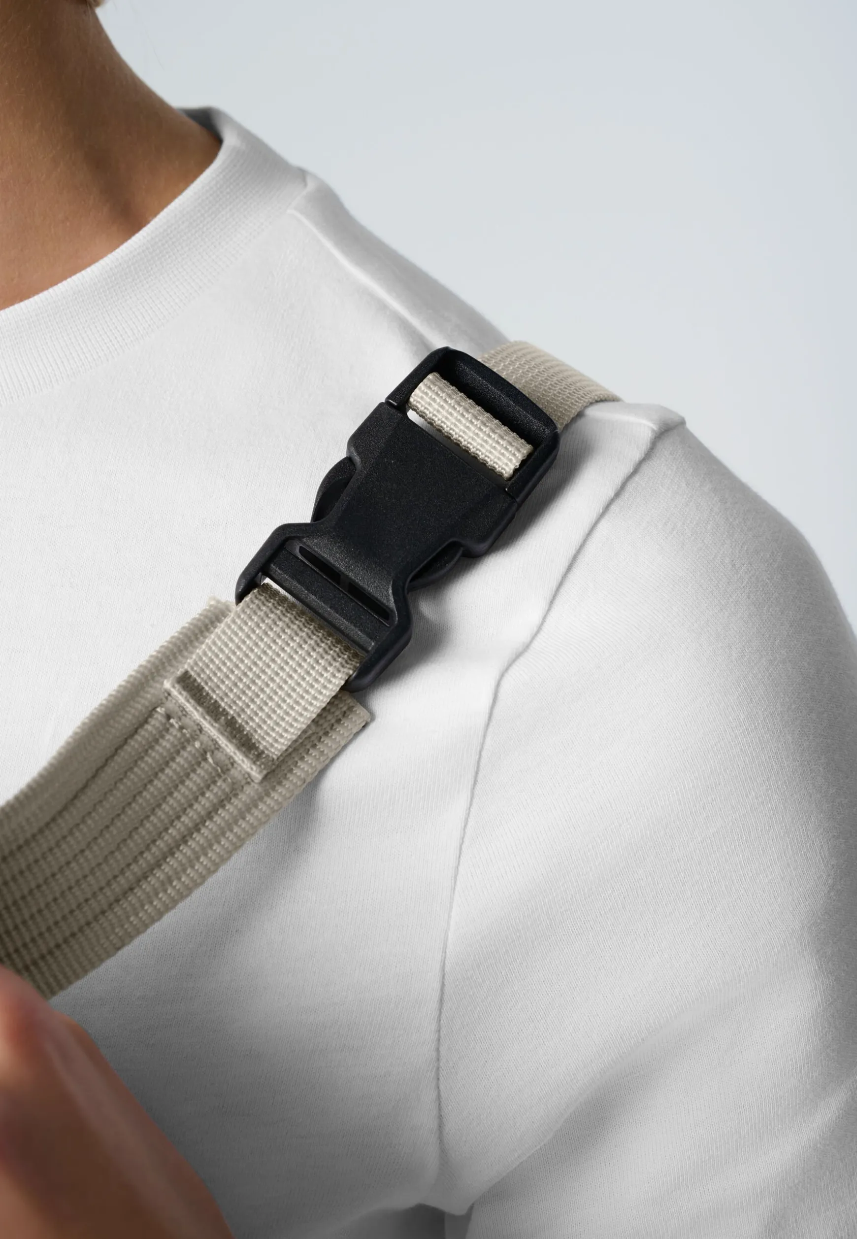 bmw_cross_body_bag_2-1.webp Bags & Luggage<BMW Lifestyle BMW cross body bag beige