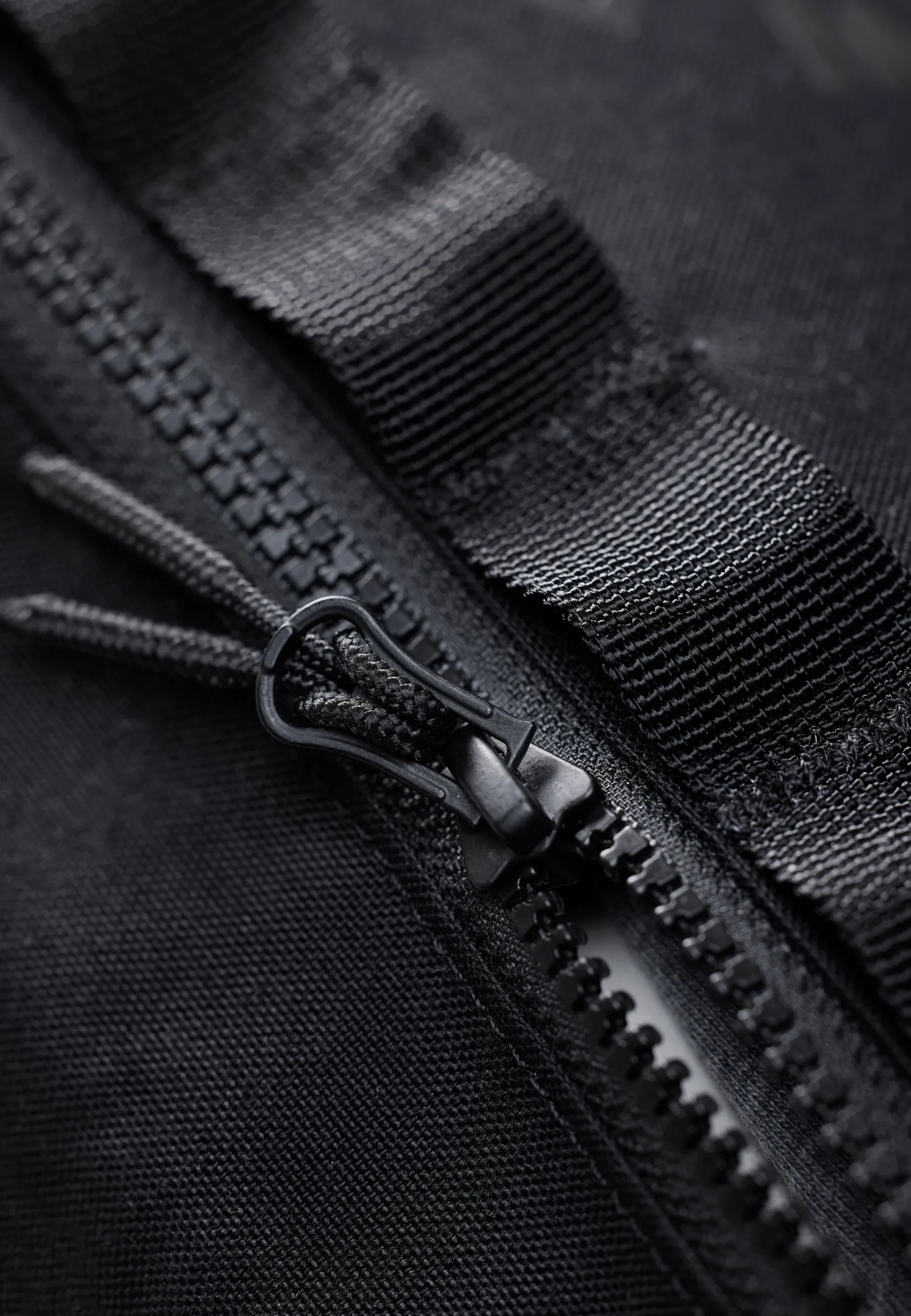 bmw_cross_town_tote_5.webp Bags & Luggage<BMW Lifestyle BMW Cross Town Tote black