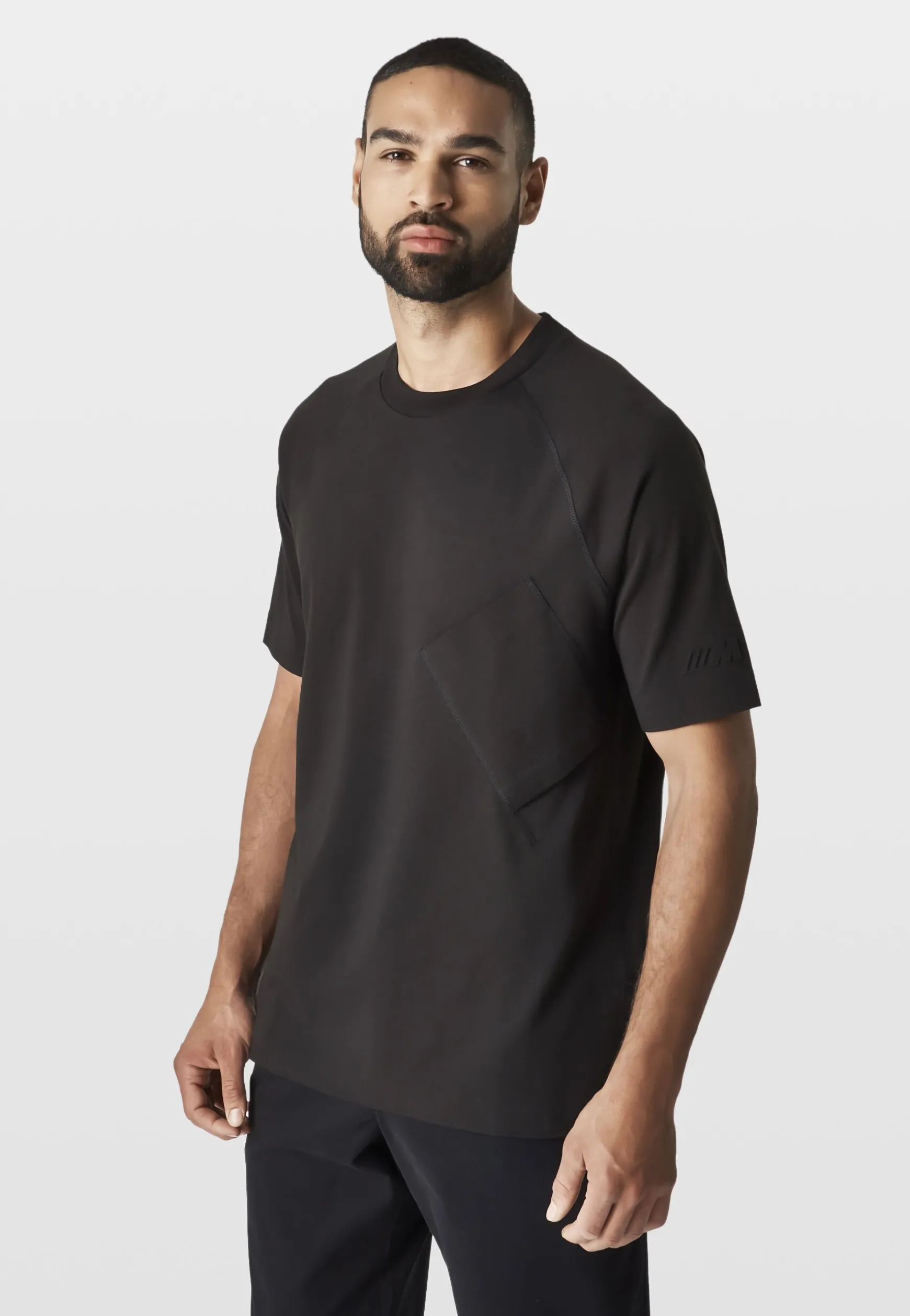 T-shirts<BMW Lifestyle BMW M Micro Raglan T-Shirt black