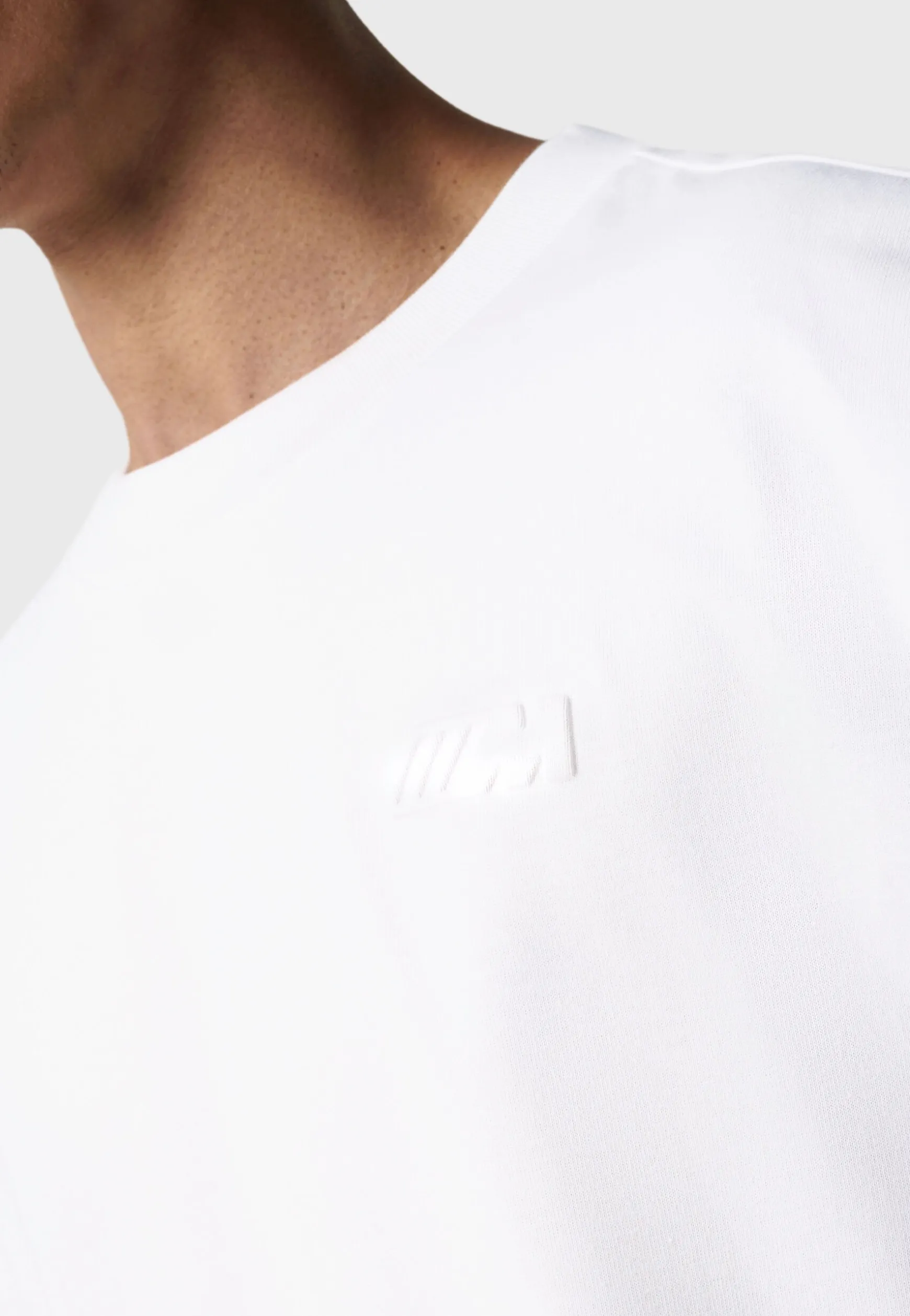 bmw_m_oversized_short_sleeve_tshirt_3-3.webp T-shirts<BMW Lifestyle BMW M Oversized Short Sleeve T-shirt