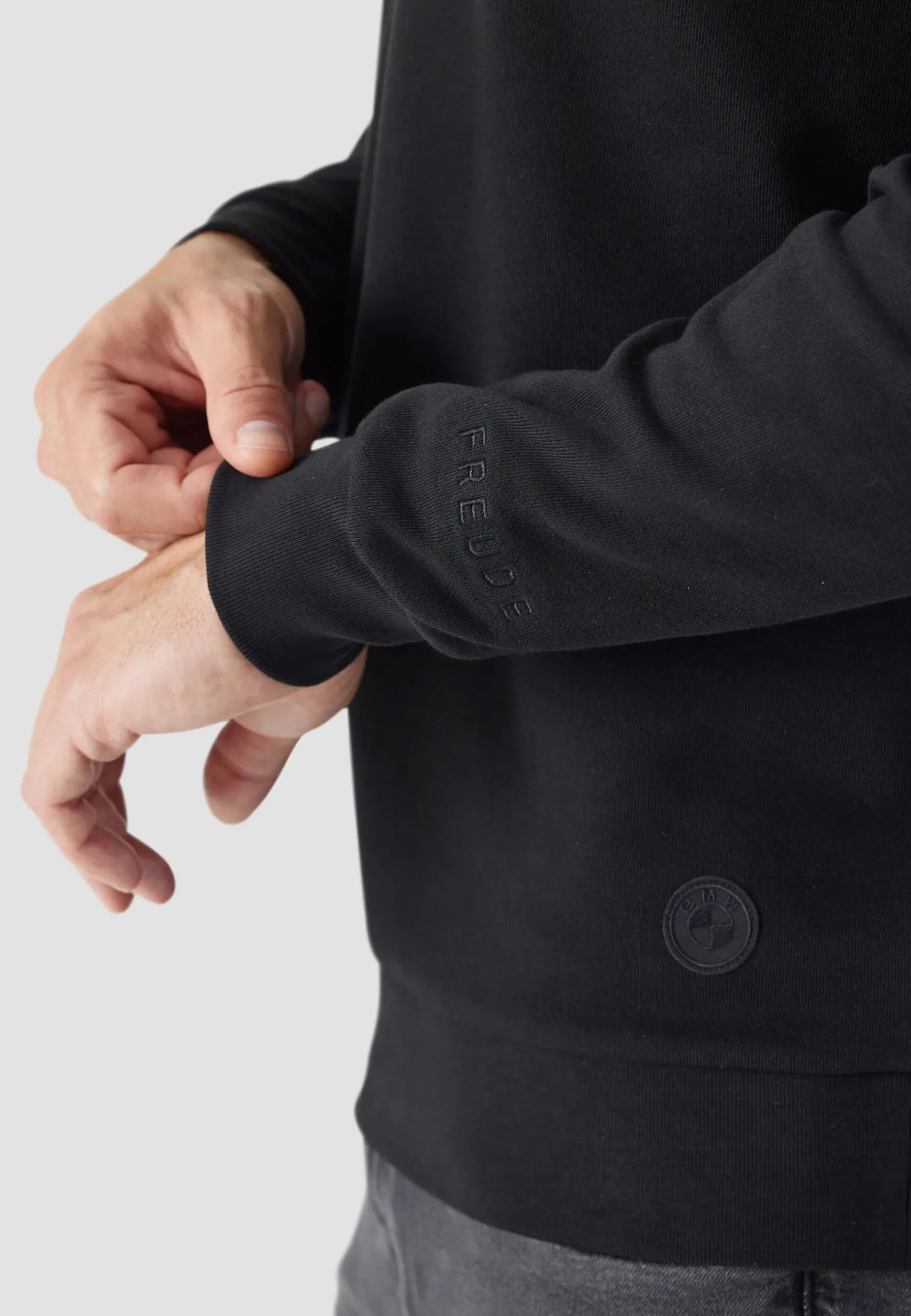 Hoodies<BMW Lifestyle BMW Micro Dot Sweat Crew black