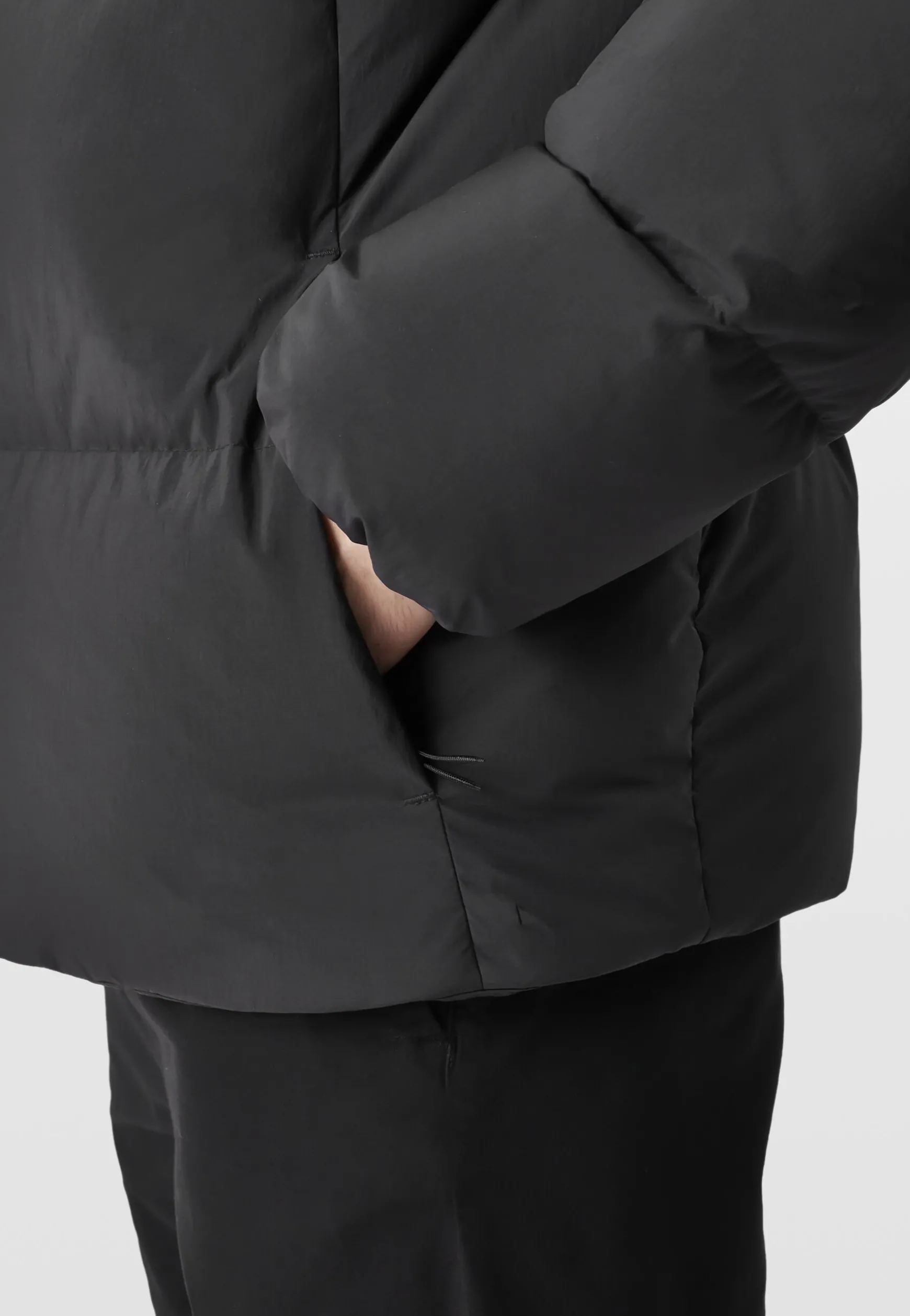 Jackets<BMW Lifestyle BMW Offset Tag Insulation Jacket black