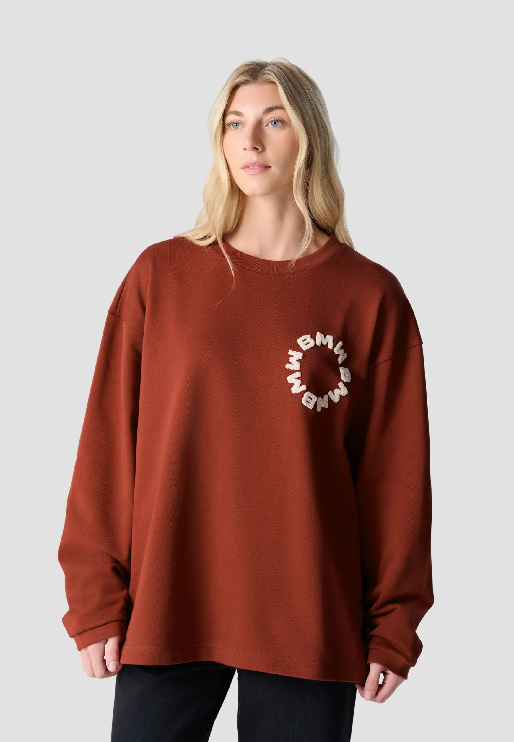 Women | Hoodies<BMW Lifestyle BMW Raw Crew Sweat tibetan red