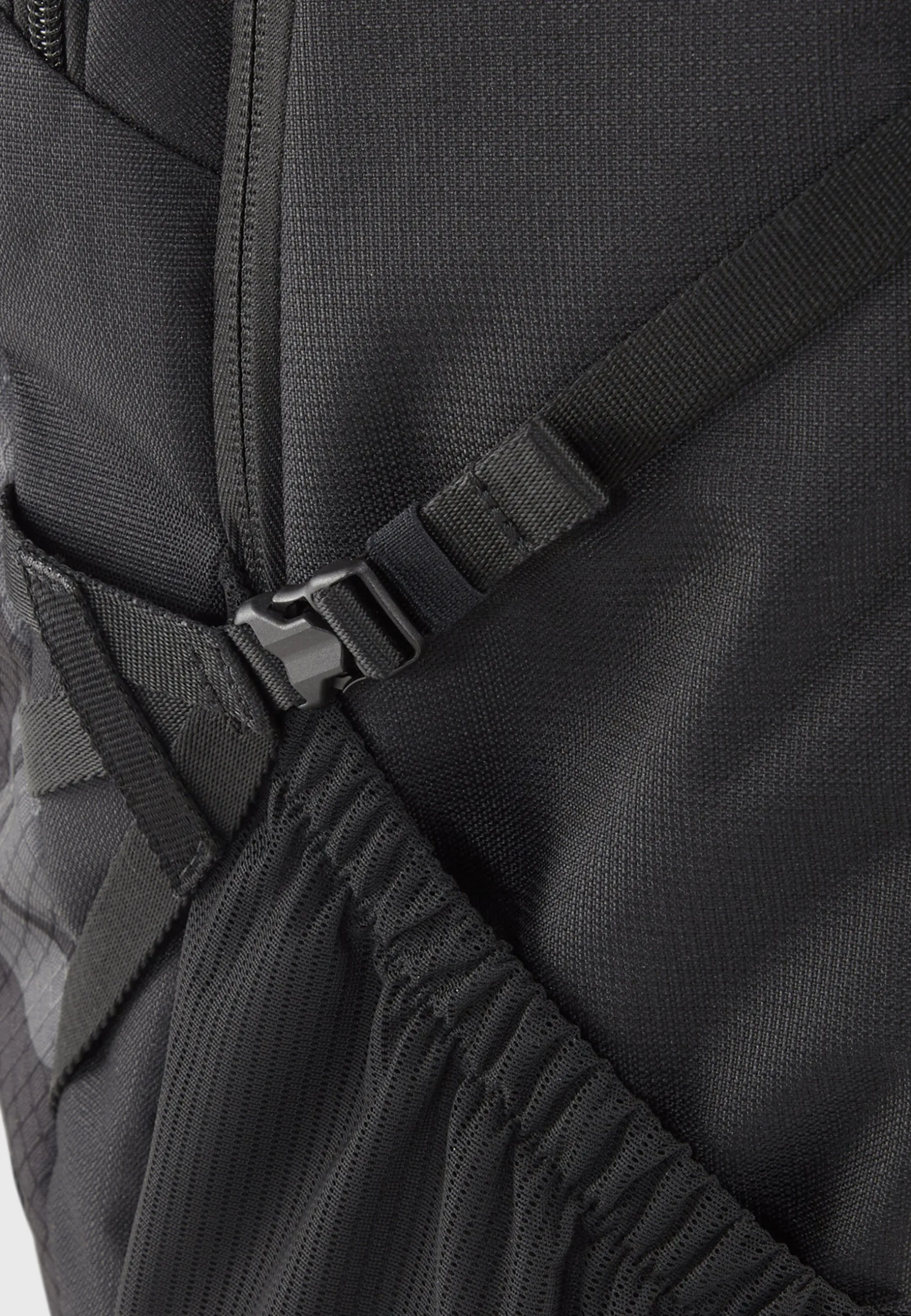 puma_bmw_m_motorsport_statement_backpack_2.webp Bags & Luggage<BMW Lifestyle Puma BMW M Motorsport Statement Backpack black